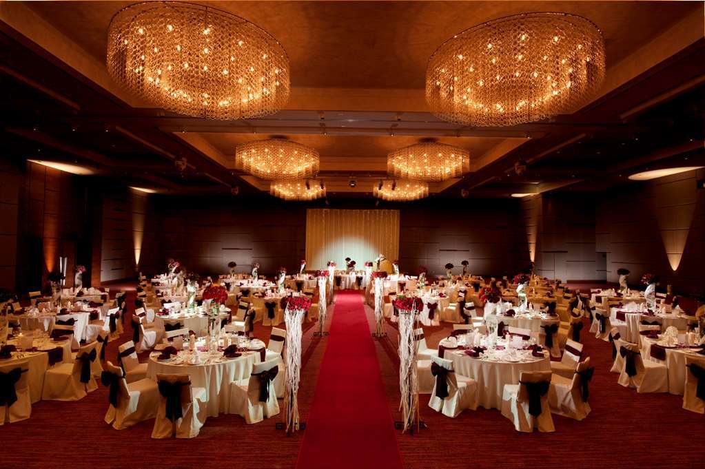 Doubletree By Hilton Kuala Lumpur Facilidades foto The Grand Ballroom
