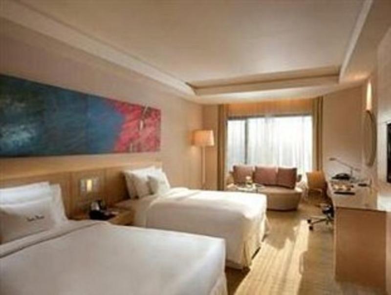 Doubletree By Hilton Kuala Lumpur Exterior foto Deluxe Room